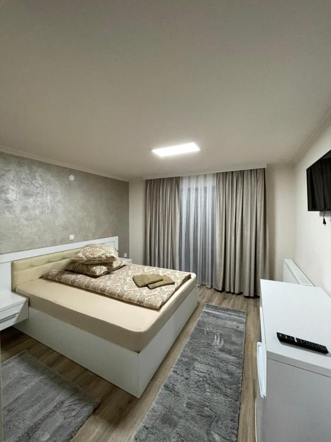 Conacul Pestera Ursilor Chiscau Exterior foto